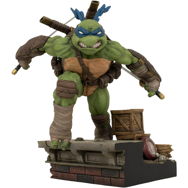 Diamond Select Toys / Gallery Diorama: Teenage Mutant Ninja Turtles - Leonardo