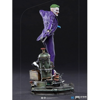 Iron Studios: DC Comics - The Joker Escala 1/10