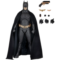 NECA: DC Comics Batman Begins - Batman (Escala 1/4)
