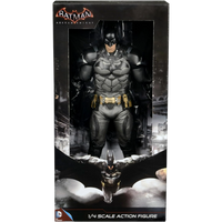 NECA Prop Replica: Batman Arkham Knight - Batman (Escala 1/4)